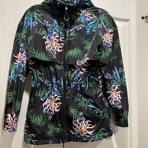 Kenzo
Sea Lily-print hooded windbreaker